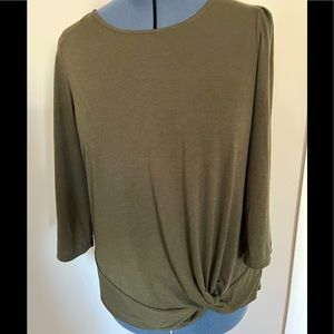 NWT Gathered hem Top-XL Olive